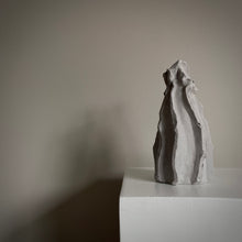 Load image into Gallery viewer, Raw Essence