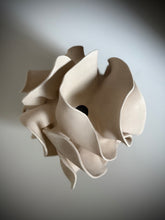 Load image into Gallery viewer, Ruffle