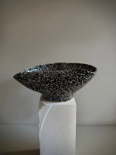 Load image into Gallery viewer, Monochrome gloss