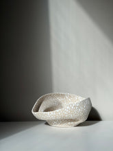 Load image into Gallery viewer, Monochrome Light